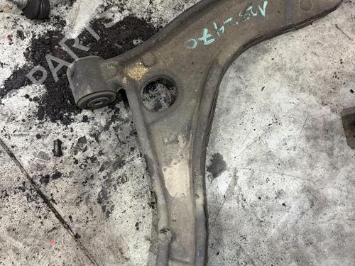 right-front-suspension-arm-renault-master-iii-van-fv-2010-29836513 main image