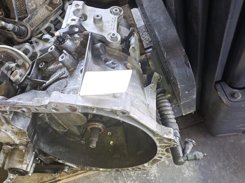 Used Gearbox Gearbox PEUGEOT 2008 I (CU_) 1.5 BlueHDI 100 (102 hp) 21299055 21299055