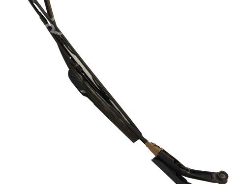 front-windshield-wiper-arm-kia-carens-iv-2013-36304630 main image