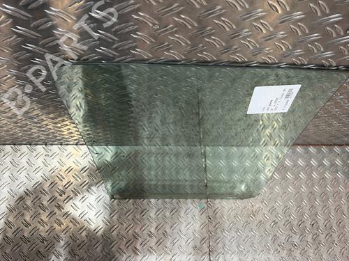 Used Front left door window Front left door window 39415951 39415951