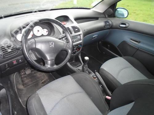 Brugte PEUGEOT 206 CC (2D) 1.6 16V (2DNFUF, 2DNFUR) (109 hp) 4368859