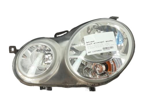 Faro izquierdo VW POLO IV (9N_, 9A_) 1.2 12V (64 hp) 29974097
