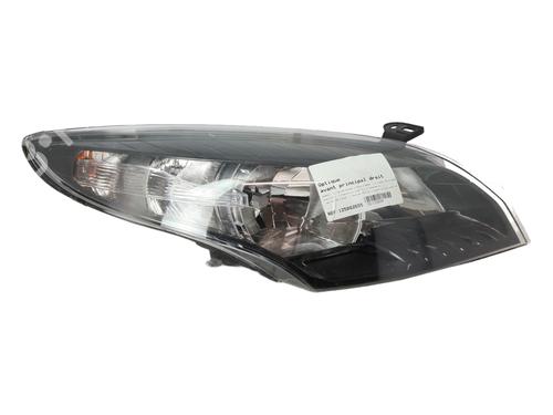 Used Right headlight Right headlight RENAULT MEGANE III Grandtour (KZ0/1) 1.5 dCi (KZ1M, KZ1W, KZ0R) (106 hp) 34335107 34335107