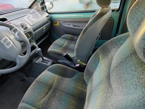 Brugte RENAULT TWINGO I (C06_) 1.2 (C066, C068) (58 hp) 3940527