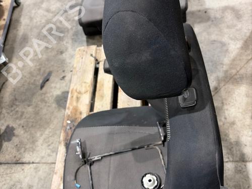 left-front-seat-mercedes-benz-vito-mixto-van-w639-2003-40457902 main image