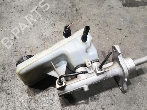 Used Brake master cylinder Brake master cylinder 38067969 38067969