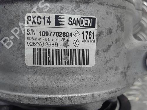 Used AC compressor AC compressor RENAULT MEGANE IV Hatchback (B9A/M/N_) 1.3 TCe 140 (B9NB) (140 hp) 22386844 22386844