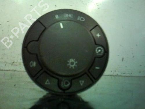 Used Headlight switch OPEL CORSA D (S07) 1.3 CDTI (L08, L68) (90 hp) 21362251