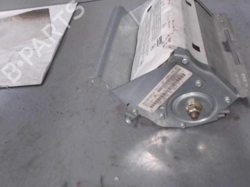 Used Passenger airbag MERCEDES-BENZ A-CLASS (W168) A 170 CDI (168.008) (90 hp) 21301369