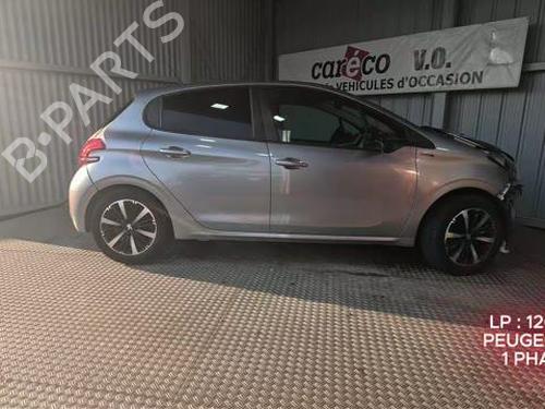 Dashboard PEUGEOT 208 I (CA_, CC_) 1.2 PureTech 82 | BP33796700C46 - Image 24