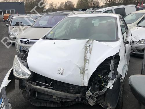 Front wiper motor PEUGEOT 208 I (CA_, CC_) 1.4 HDi | BP24430251M29 