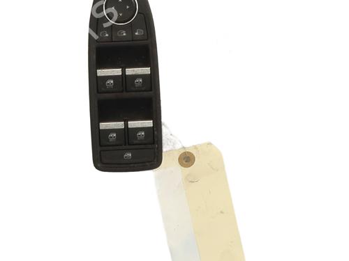 Used Left front window switch Left front window switch RENAULT CLIO V (B7_) 1.3 TCe 130 (B7MF) (131 hp) 34191885 34191885