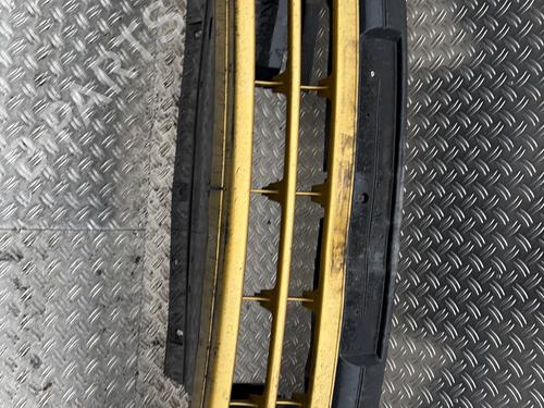 Used Front bumper RENAULT CLIO II (BB_, CB_) 1.4 16V (B/CB0P, BB13) (98 hp) 30513356