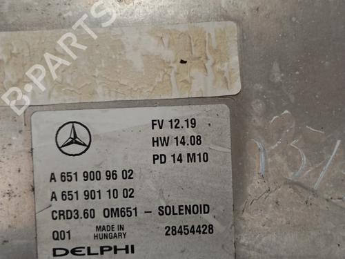 Engine control unit (ECU) MERCEDES-BENZ GLA-CLASS (X156) GLA 220 CDI 4-matic (156.905) | BP26241312M57