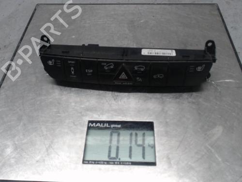 Used Warning switch MERCEDES-BENZ M-CLASS (W164) ML 320 CDI 4-matic (164.122) (224 hp) 21365381