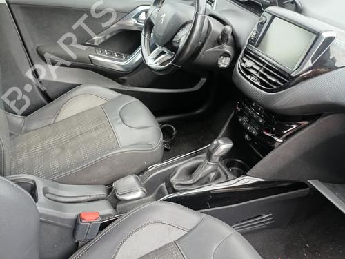 Right rear window switch PEUGEOT 2008 I (CU_) 1.2 THP 110 / PureTech 110 | BP27211083I28 