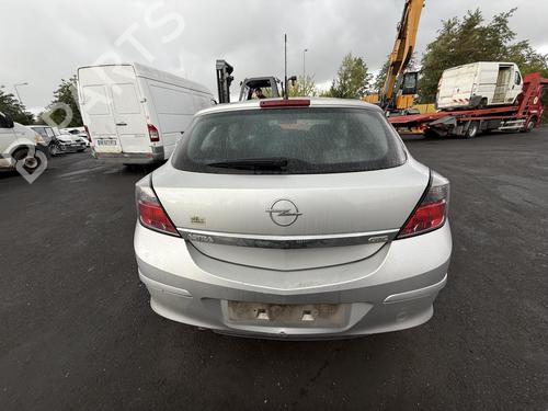 Mass air flow sensor OPEL ASTRA H GTC (A04) 1.9 CDTi (L08) | BP28624335M95  - Image 11
