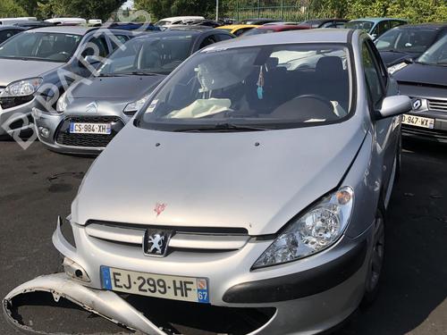 Brugte PEUGEOT 307 (3A/C) 2.0 16V (136 hp) 4251006