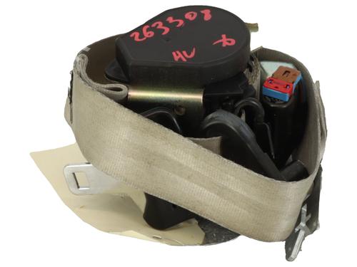 front-right-seatbelt-renault-megane-iii-hatchback-bz01_-b3_-2008-39661999 main image