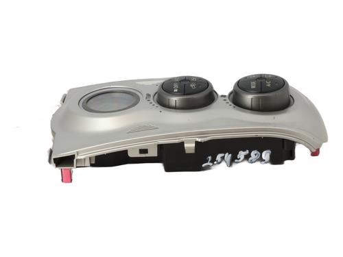 climate-control-toyota-yaris-_p9_-2005-2006-2007-2008-2009-2010-2011-2012-2013-2014-31586308 main image