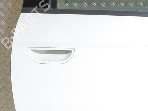 right-front-door-fiat-500e-332_-2020-33167245 main image