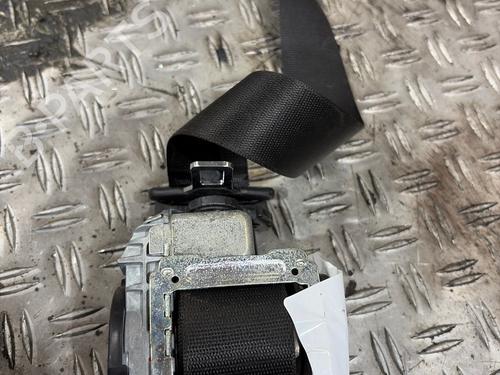 Used Rear center seatbelt Rear center seatbelt VW LT 28-46 II Van (2DA, 2DD, 2DH) 2.5 TDI (109 hp) 39987038 39987038