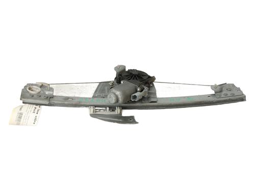 Used Right front window motor Right front window motor PEUGEOT 107 (PM_, PN_) 1.0 (68 hp) 33702965 33702965