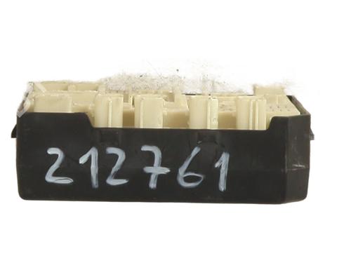 Used Fuse box Fuse box RENAULT LAGUNA III (BT0/1) 2.0 dCi (BT01, BT08, BT09, BT0E, BT0K, BT12, BT1C, BT1D,... (150 hp) 21368568 21368568