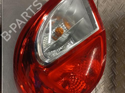 Piloto trasero derecho RENAULT CLIO III (BR0/1, CR0/1) 1.2 16V (BR02, BR0J, BR11, CR02, CR0J, CR11) (75 hp) 24114858