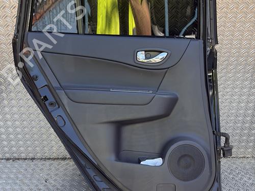 Left rear door RENAULT KOLEOS I (HY_) 2.0 dCi (HY0K) | BP25881074C4 