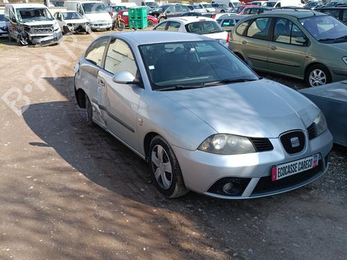 Right headlight SEAT IBIZA III (6L1) 1.9 TDI | BP25788911C29 