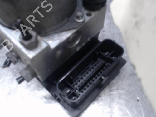 Used ABS pump PEUGEOT EXPERT Van (VF3A_, VF3U_, VF3X_) 2.0 HDi 120 (120 hp) 21301214