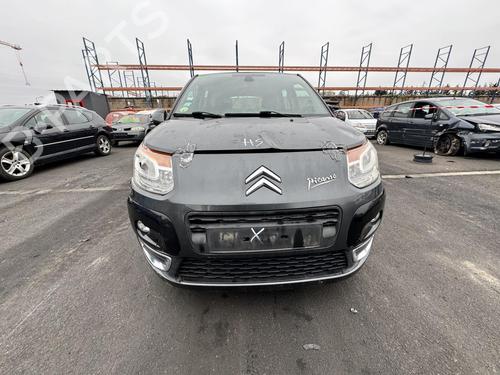 Left front door CITROËN C3 Picasso (SH_) 1.6 HDI 90 | BP22249611C2 