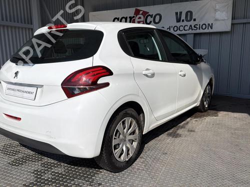 Brugte PEUGEOT 208 I (CA_, CC_)  1.6 HDi / BlueHDi 75  4599138