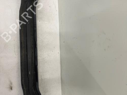 Used Rear bumper reinforcement Rear bumper reinforcement 39487822 39487822