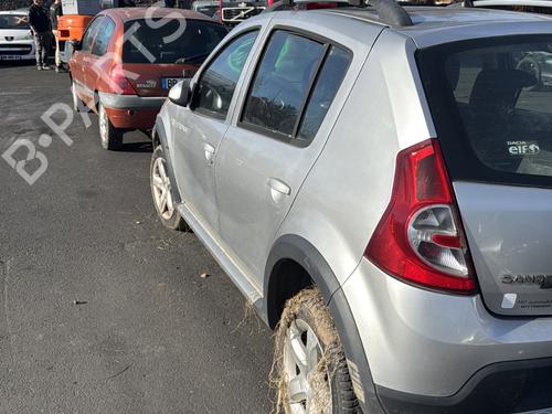 Left taillight DACIA SANDERO 1.5 dCi | BP30105703C34 - Image 12