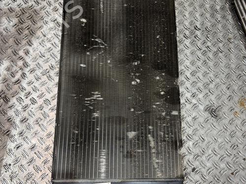 Used Water radiator Water radiator 37188305 37188305