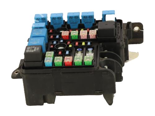 Fuse box HYUNDAI i30 (FD) 1.6 CRDi | BP38484155E1 - Image 2