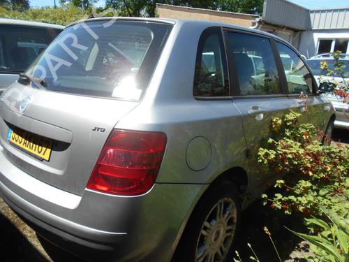 Ekspansjonstank FIAT STILO (192_) 1.9 JTD (192_XE1A) | BP21363399C120 