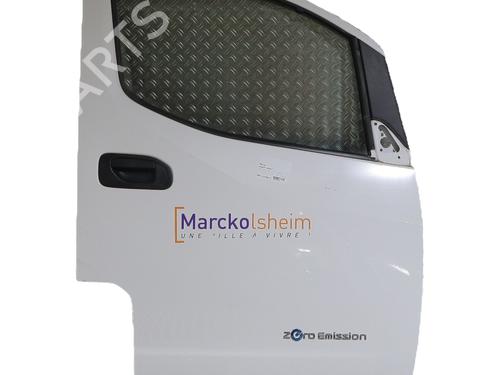 right-front-door-nissan-nv200-van-2010-39644215 main image