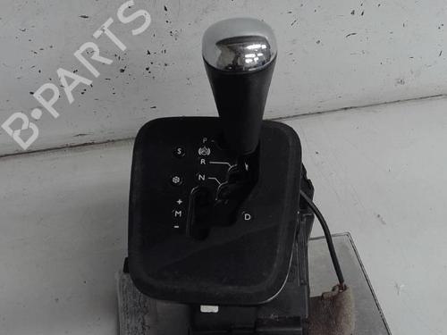 Used Gear lever Gear lever PEUGEOT 5008 (0U_, 0E_) 1.6 BlueHDi 120 (120 hp) 21306947 21306947