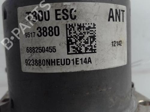 Used ABS pump ABS pump CHEVROLET AVEO Hatchback (T300) 1.3 D (75 hp) 21289724 21289724