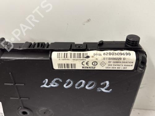 Fuse box RENAULT SCÉNIC II (JM0/1_) 1.9 dCi (JM0G, JM12, JM1G, JM2C) | BP31343087E1 