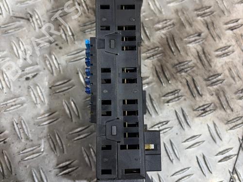 Used Electronic module Electronic module VW LT 28-46 II Van (2DA, 2DD, 2DH) 2.5 TDI (109 hp) 39987026 39987026