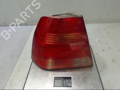 Feu arrière gauche VW BORA I (1J2) 1.9 TDI (90 hp) 21295209