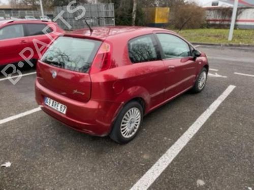 Right front fenders FIAT GRANDE PUNTO (199_) 1.2 | BP21314752C42 