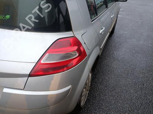 Recambios RENAULT MEGANE II (BM0/1_, CM0/1_) 1.5 dCi (BM1E, CM1E) (106 hp) 4359980