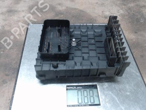 Fuse box VW GOLF VI (5K1) 1.6 TDI | BP21368671E1 