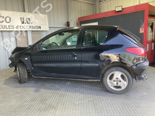Pièces Détachées Usagées PEUGEOT 206 Hatchback (2A/C) 1.4 HDi eco 70 4862930