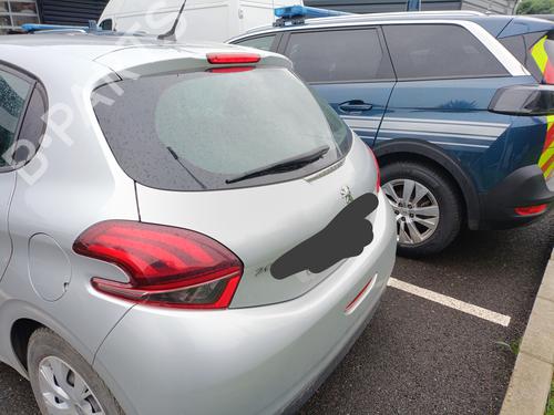 Display monitor PEUGEOT 208 I (CA_, CC_) 1.6 HDi / BlueHDi 75 | BP30601325C48